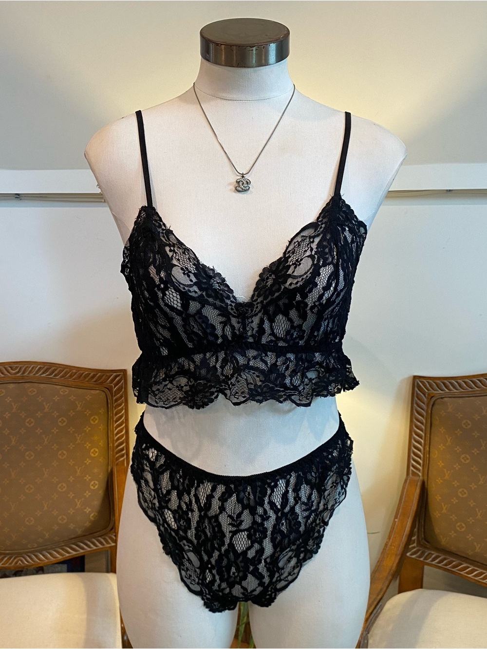 Victoria's Secret Vintage 80s Gold Label Lace Lingerie Sleep Set Black 2 Piece L